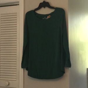 Green Long sleeve tee